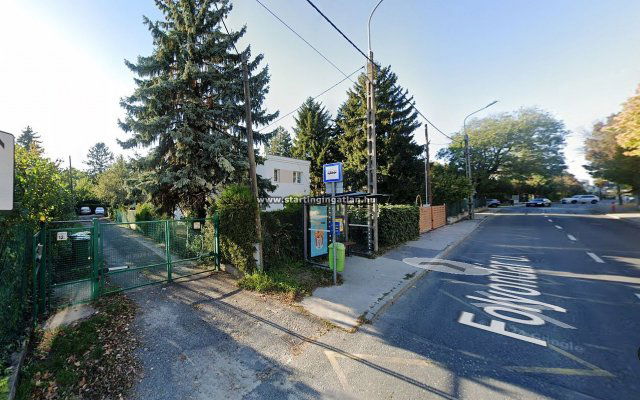 Eladó garázs, Budapesten, III. kerületben, Folyondár utcában