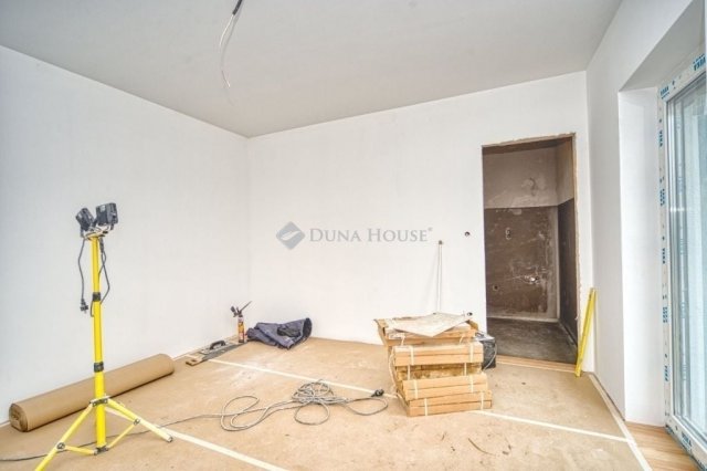 Eladó ikerház, Budapesten, XVIII. kerületben 135.5 M Ft, 5 szobás