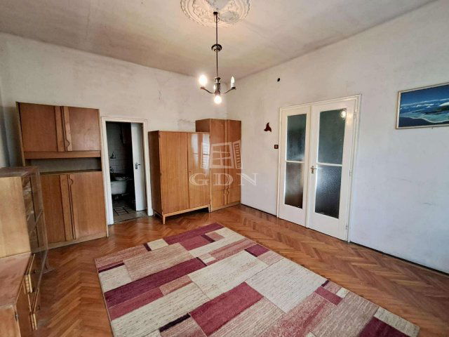 Eladó családi ház, Budapesten, XV. kerületben 84.8 M Ft