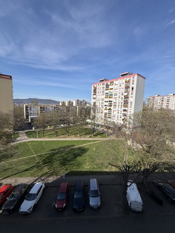 Eladó panellakás, Pécsett 46 M Ft, 2 szobás