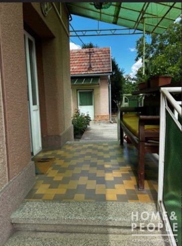 Eladó családi ház, Sándorfalván 65 M Ft, 2+1 szobás