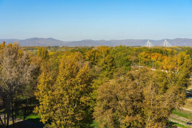 Eladó téglalakás, Budapesten, IV. kerületben, Ugró Gyula soron