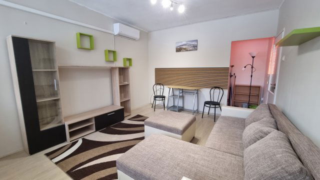 Kiadó panellakás, albérlet, Nyíregyházán, Árok utcában