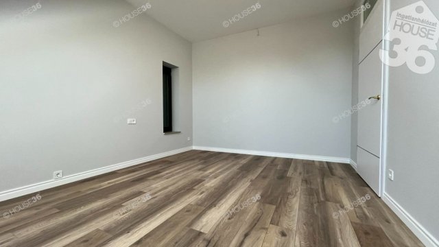 Eladó téglalakás, Kecskeméten 110 M Ft, 3 szobás