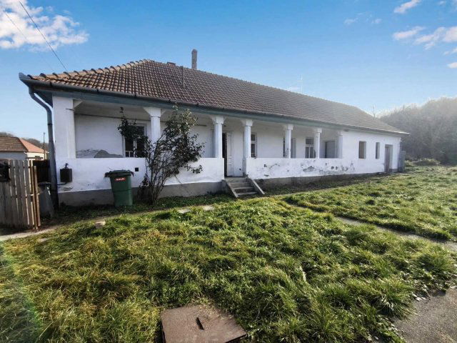 Eladó családi ház, Alacskán 11.9 M Ft, 3 szobás