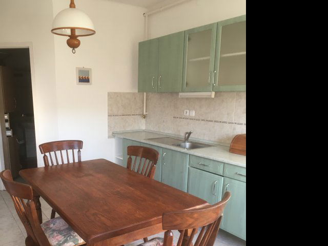 Kiadó téglalakás, albérlet, Zalacsányon 120 E Ft / hó