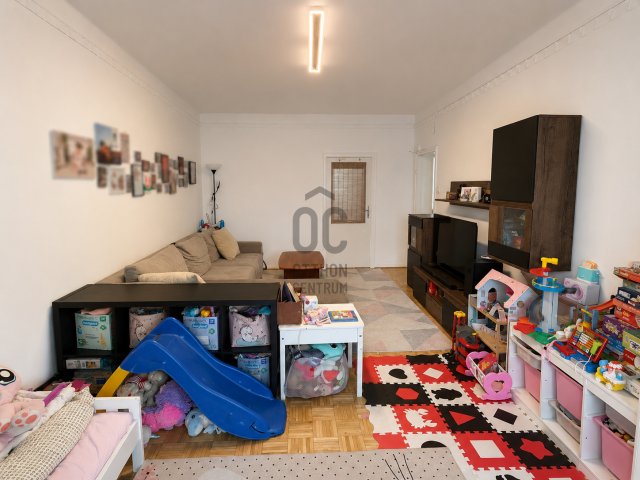 Eladó téglalakás, Budapesten, IX. kerületben, Toronyház utcában