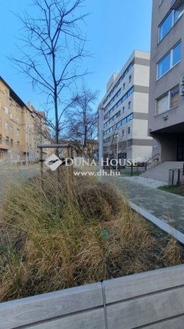 Eladó téglalakás, Budapesten, VIII. kerületben 78.5 M Ft