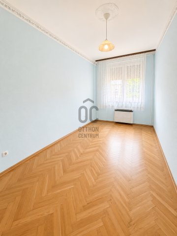 Eladó téglalakás, Debrecenben 72.9 M Ft, 2 szobás