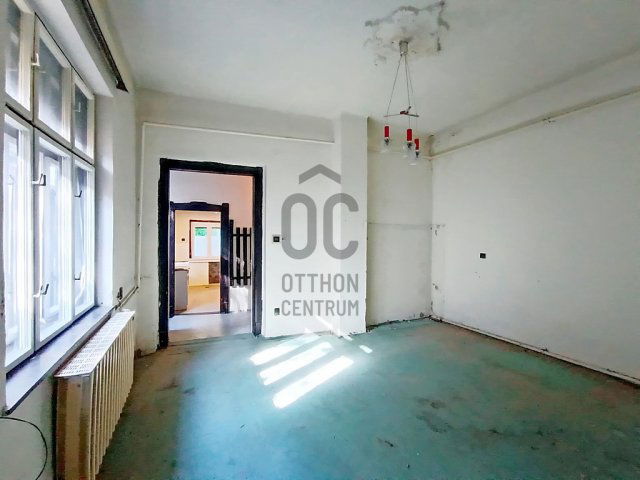 Eladó családi ház, Budapesten, XV. kerületben 55 M Ft, 2 szobás