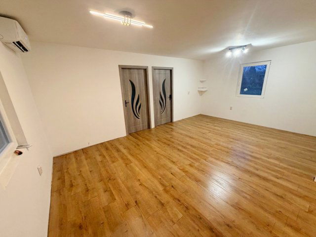 Eladó családi ház, Debrecenben 43.9 M Ft, 2 szobás