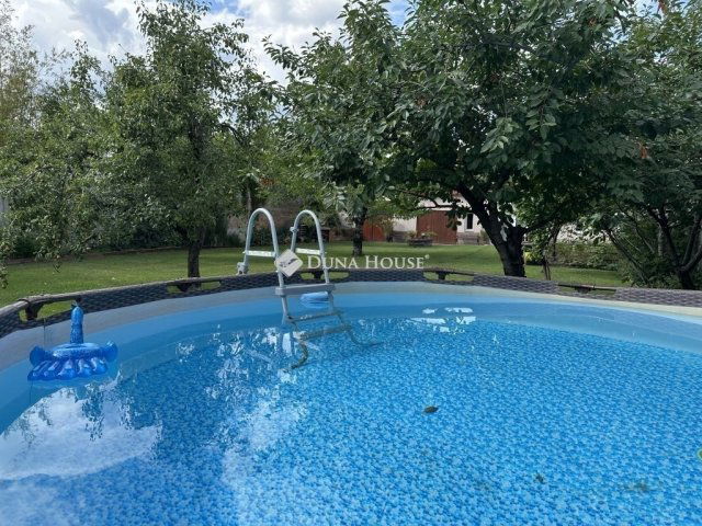 Eladó családi ház, Budapesten, XXI. kerületben 214.9 M Ft