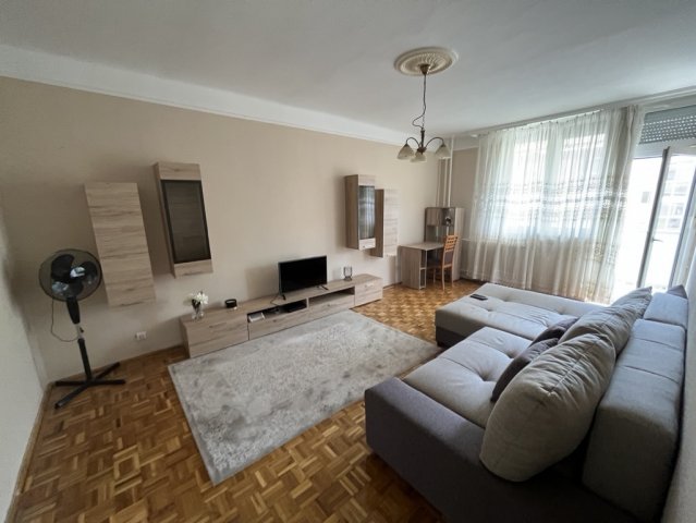 Kiadó téglalakás, albérlet, Tiszaújvárosban, Juhar közben