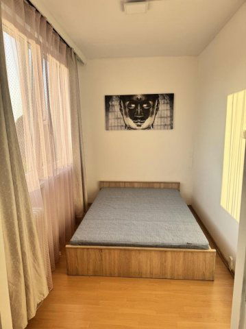 Eladó panellakás, Tatabányán 33.5 M Ft, 1+1 szobás