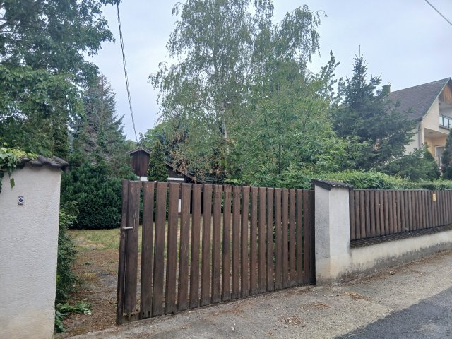 Eladó nyaraló, Tahitótfalun 41.5 M Ft, 3 szobás