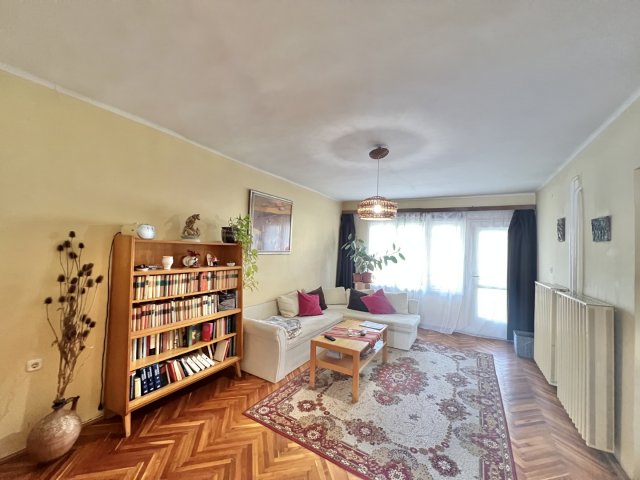 Eladó téglalakás, Nagyatádon 37.5 M Ft, 3 szobás