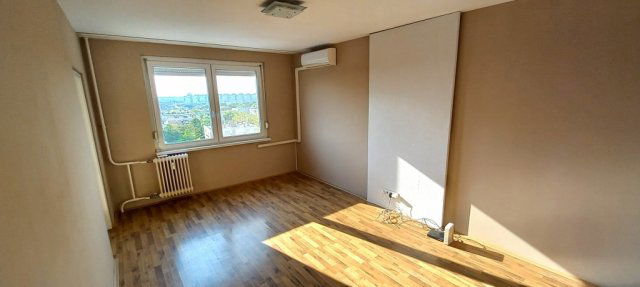 Kiadó panellakás, albérlet, Debrecenben 225 E Ft / hó