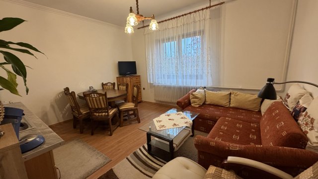 Eladó családi ház, Debrecenben 72 M Ft, 3 szobás