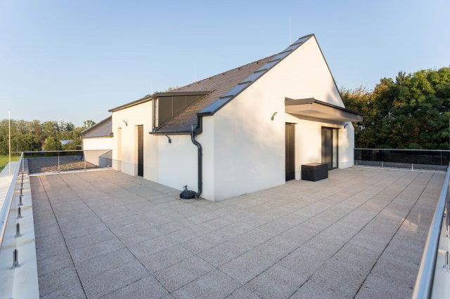 Eladó téglalakás, Mosonmagyaróváron 92.9 M Ft, 2+1 szobás