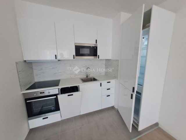 Eladó téglalakás, Budapesten, XIII. kerületben 119.128 M Ft