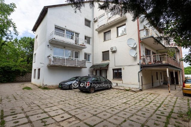 Eladó iroda, Budapesten, III. kerületben 73.99 M Ft, 2 szobás