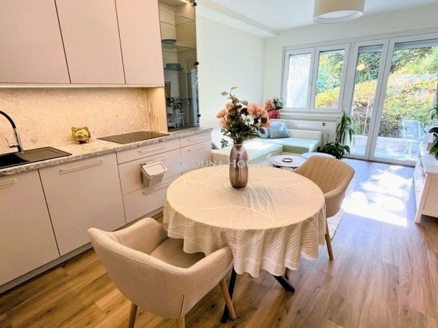 Eladó téglalakás, Budapesten, II. kerületben 135 M Ft