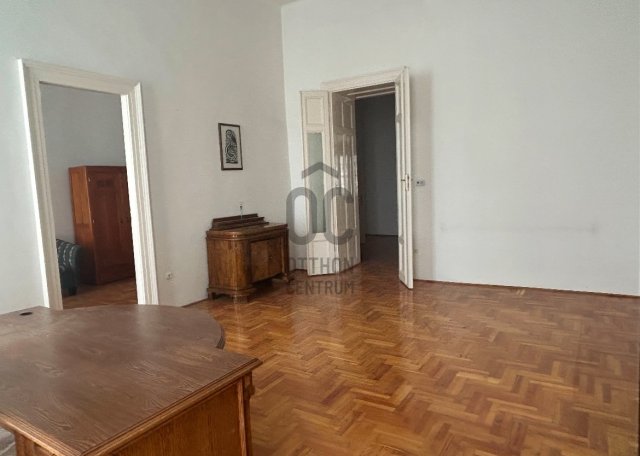 Eladó téglalakás, V. kerületben, Vigyázó Ferenc utcában