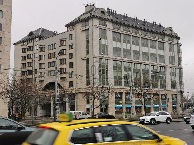 Eladó garázs, Budapesten, IX. kerületben 8.9 M Ft