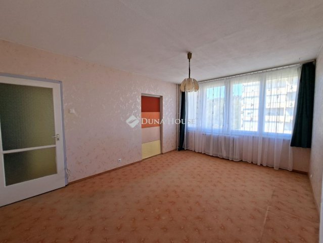 Eladó téglalakás, Zalaegerszegen 33.9 M Ft, 2 szobás