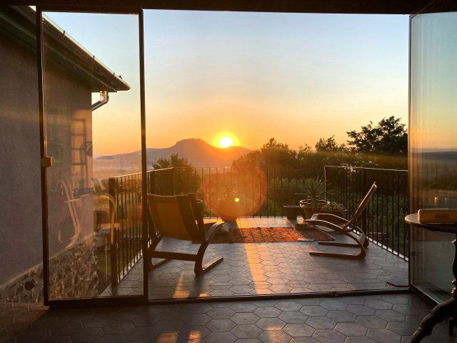 Eladó családi ház, Kisapátiban 99.5 M Ft, 3 szobás