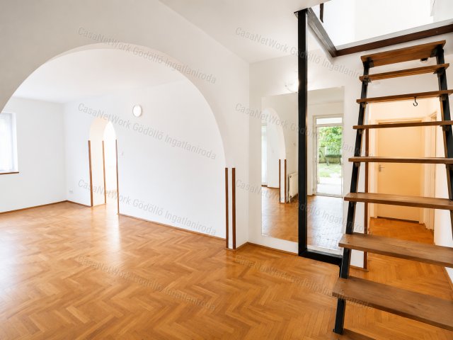 Eladó családi ház, Erdőkertesen 91.9 M Ft, 4 szobás