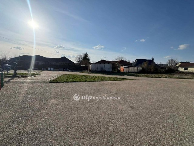 Eladó ipari ingatlan, Hajdúsámsonon 220 M Ft