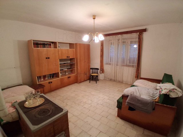Eladó családi ház, Felsőmocsoládon 12 M Ft, 2+1 szobás