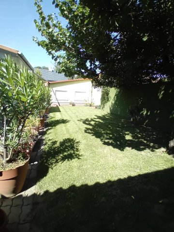 Eladó családi ház, Nyíregyházán 76.8 M Ft, 3 szobás