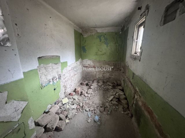 Eladó ikerház, Mányon 16 M Ft, 2 szobás / költözzbe.hu