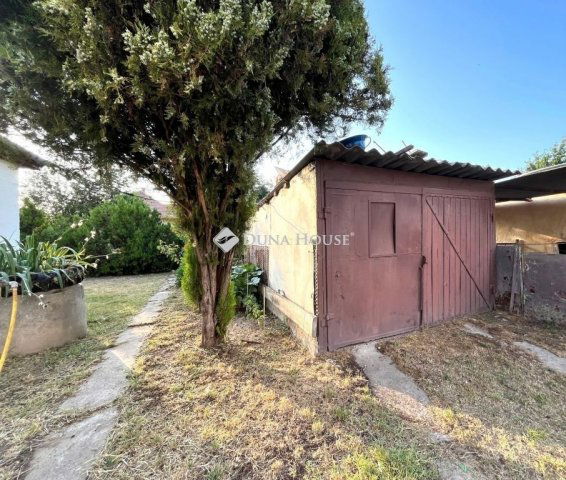 Eladó családi ház, Lajosmizsén 27.9 M Ft, 1 szobás