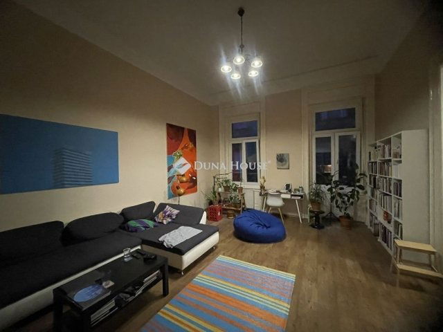 Eladó téglalakás, Budapesten, VIII. kerületben 110 M Ft