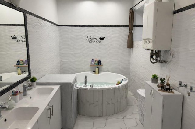 Eladó téglalakás, Pakson 59.9 M Ft, 2 szobás