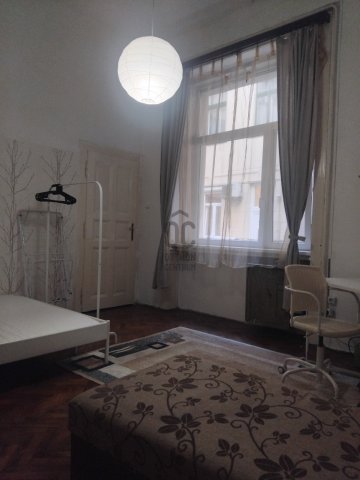 Eladó téglalakás, Budapesten, V. kerületben 75.9 M Ft, 2 szobás