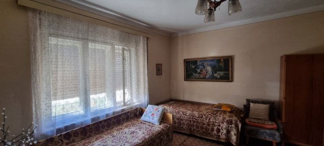 Eladó családi ház, Zalátán 7.5 M Ft, 2 szobás