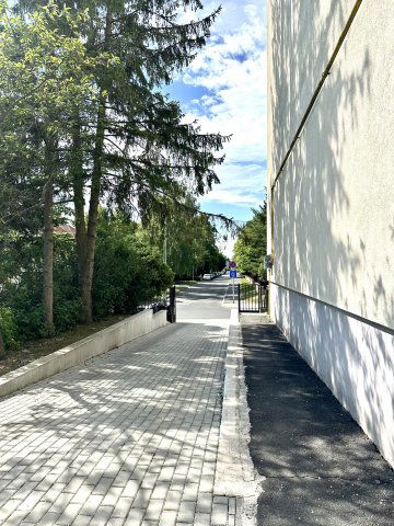 Eladó téglalakás, Hévízen 49.9 M Ft, 3 szobás