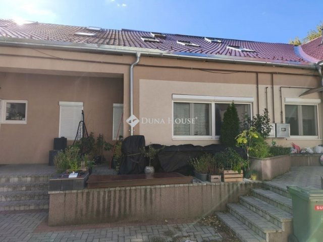 Eladó családi ház, Budapesten, XX. kerületben 98.5 M Ft