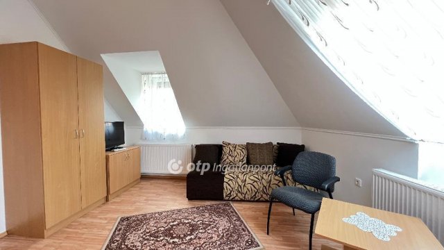 Eladó hotel, Szomolyán 150 M Ft / költözzbe.hu