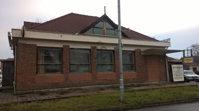 Eladó üzlethelyiség, Mosonmagyaróváron 138 M Ft
