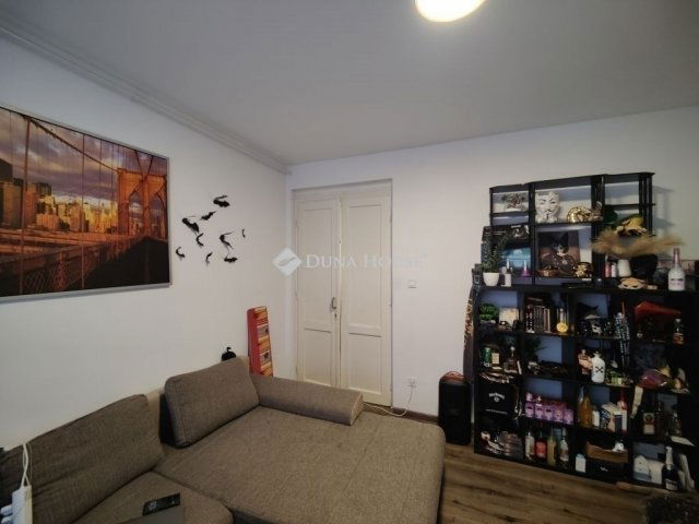 Eladó családi ház, Budapesten, XVIII. kerületben 160 M Ft