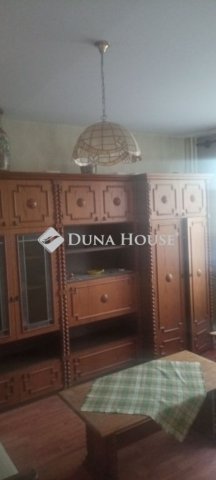 Kiadó panellakás, albérlet, Tatabányán 165 E Ft / hó, 2 szobás