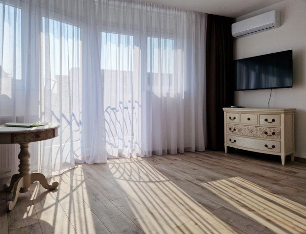 Kiadó téglalakás, albérlet, Pécsett, Rákóczi úton, 1 szobás