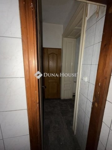 Eladó üzlethelyiség, Hódmezővásárhelyen 73.649 M Ft