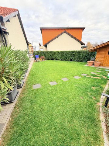 Eladó sorház, Tatán 195 M Ft, 4 szobás / költözzbe.hu