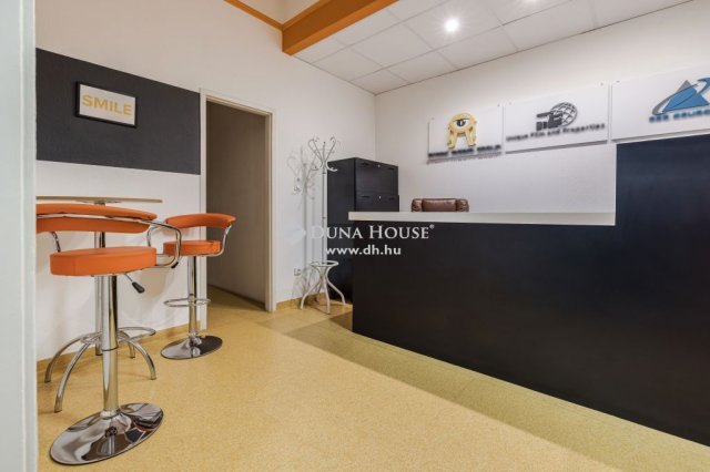 Eladó üzlethelyiség, Budapesten, XI. kerületben 220 M Ft